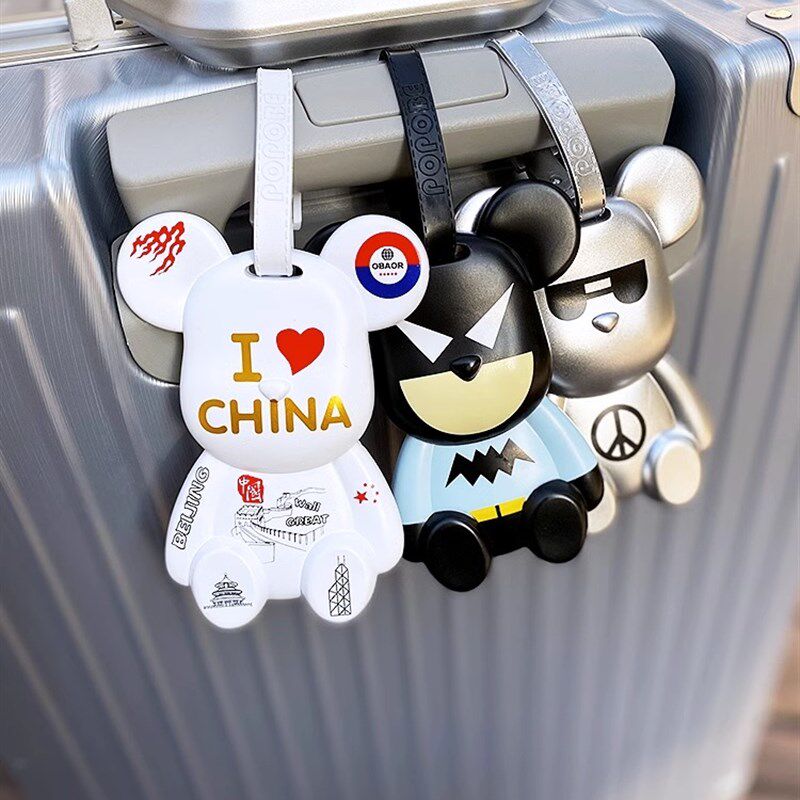 旅行箱牌创意暴力熊行李牌背包登机牌吊牌行李箱带绑带挂件挂牌