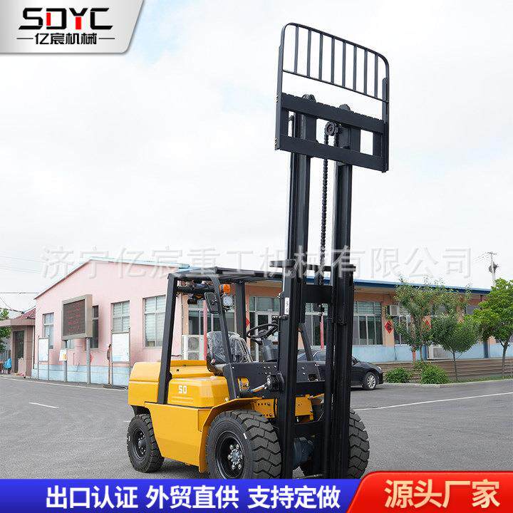 四驱柴油叉车5吨液压装卸堆高升降内燃式叉车平衡重式座驾式叉车