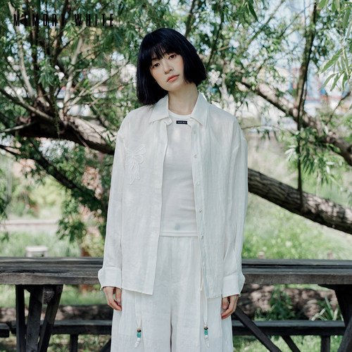 MEMORYWHITE 亚麻白色宽松透气舒适长袖衬衫上衣