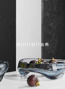 简约现代创意三足玻璃果盘摆件样板房间售楼处软装饰品几何摆设