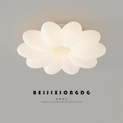 卧室灯温馨浪漫少女房间灯现代简约创意个性花朵儿童房间吸顶灯具