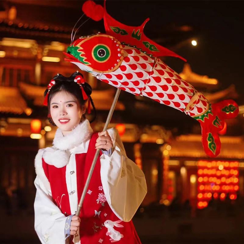 非遗传承手工鱼灯握在掌心传统古风鲤鱼花灯道具新年春节装饰灯笼,节庆用品/礼品,花灯,淘宝优惠券,粉丝福利购,淘宝优惠卷