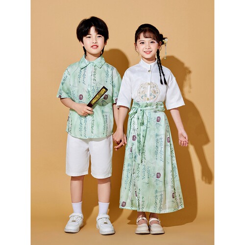 2026新款六一儿童中国风演出服男女童马面裙汉服套装大合唱服诗歌