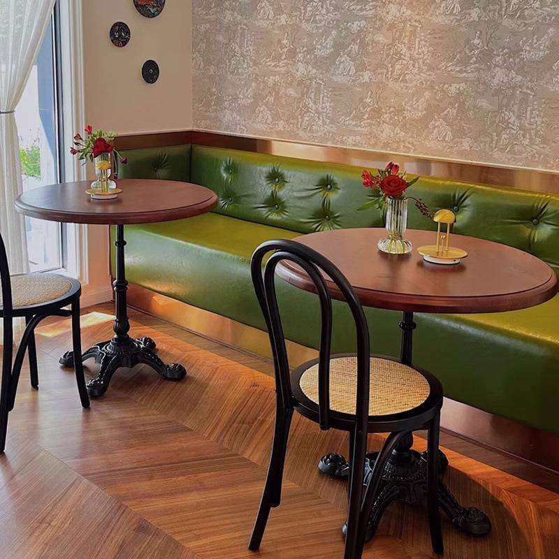 美式复古实木桌椅组合网红咖啡厅烘焙奶茶甜品店西餐厅高级方圆桌