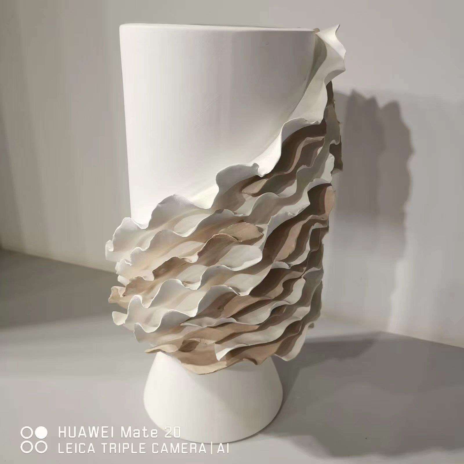 现代简约异形白色花瓶摆件家居客厅插花干花器酒店餐桌电视柜装饰