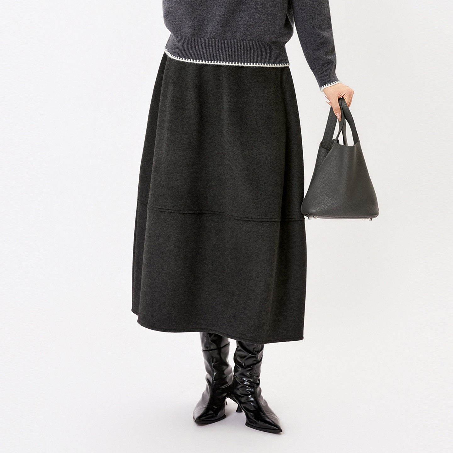 芭依璐毛呢半身裙2025冬季新款半身裙高级感百搭显瘦气质时尚裙子