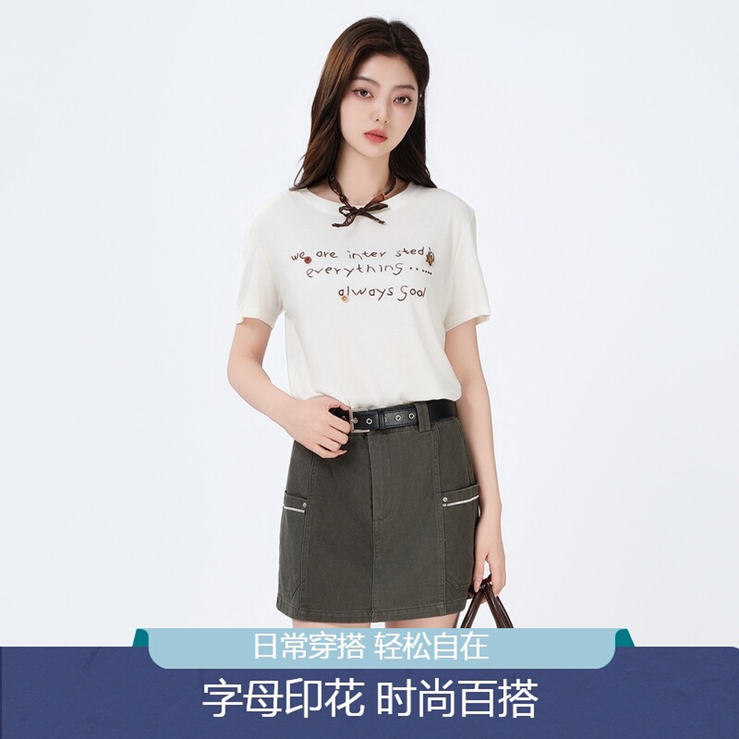 2026夏季新款时尚T恤休闲风常规款字母套头宽松型女士短袖圆领
