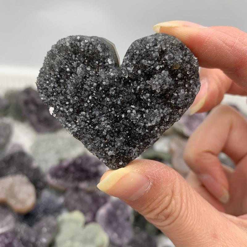 跨境 天然紫晶簇爱心 随形原石水晶块不规则裸石水晶装饰摆件