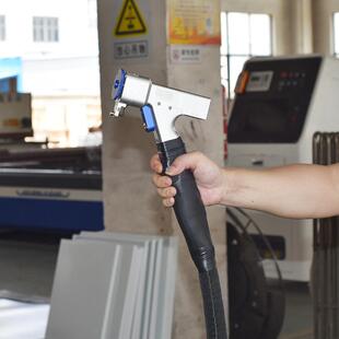 手持式 去锈除锈器2000w1500w瓦大功率激光清洗机 激光除锈机便携式