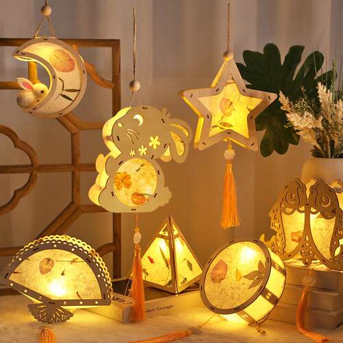 手提中秋节灯笼2024蝴蝶新款儿童中式花灯手工diy兔子宫灯古风