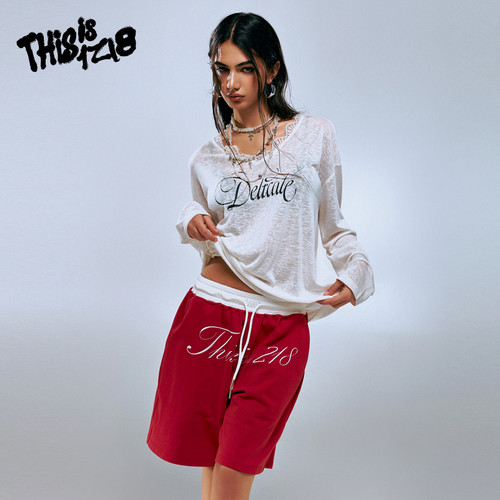 thisisIZI8红色宽松运动短裤