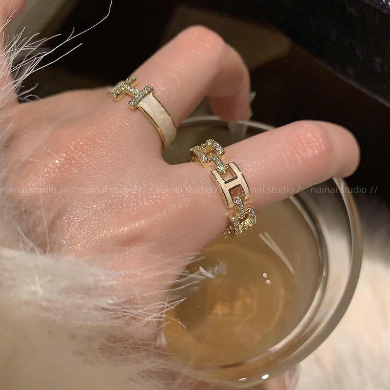 轻奢名媛字母戒指女贝壳叠戴高级感ins开口2025新款小众设计指环,饰品/流行首饰/时尚饰品新,戒指/指环,淘宝优惠券,粉丝福利购,淘宝优惠卷