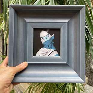 现代法式中古风挂画深灰色现实感装饰画大气小挂画纯实木画框装裱