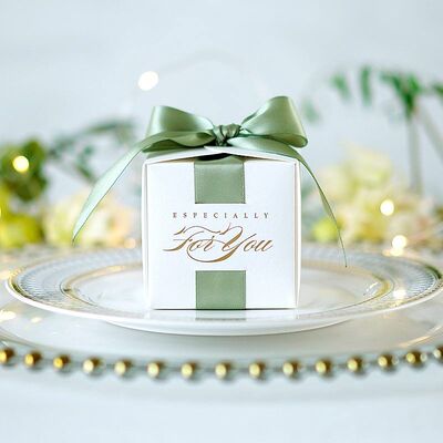 Wedding Favors Gift Box Souvenirs Gift Box With Ribbon Candy
