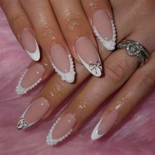 10 French Manicure Pieces Shipped Randomly, Full Coverage, R
