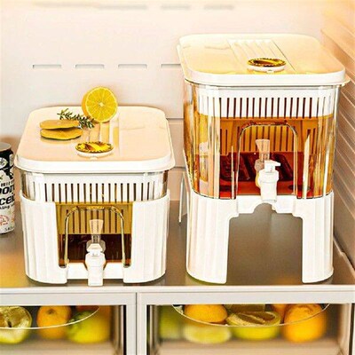 4.5L Jug Beverage Gallon Large Capacity Portable Juice Jug