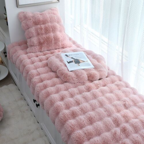 Daifa Rabbit Plush Bay Window Mat Windowsill Mat Bubble Velv