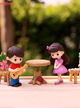 2pcs/set Miniature Ornaments Boy Girl Guitar Sweety Lovers C