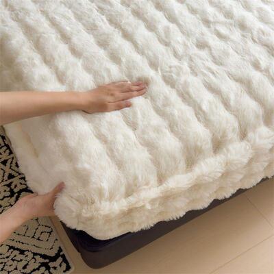 Fluffy Fitted Sheet Bedsheet Mattress protector cover plush