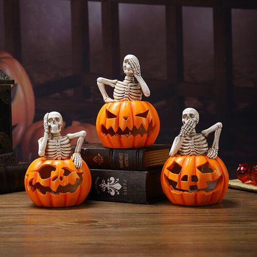 Halloween pumpkin lantern decorations party atmosphere skull
