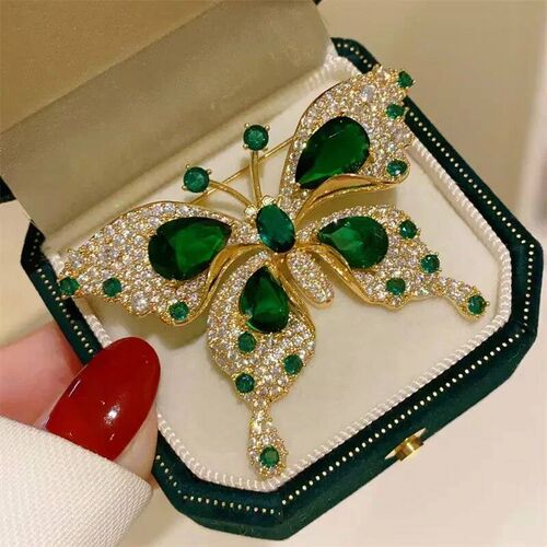 Retro Green Emerald Crystal Butterfly Brooches for Women