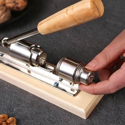 Pressure nut artifact macadamia nut sheller walnut nut shell