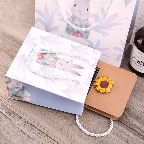 Rabbit Packaging Bag Gift Bag Handheld Paper Bag Teachers Da