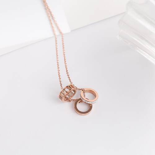 tendy Korean temperament full diamond Roman digital finger r