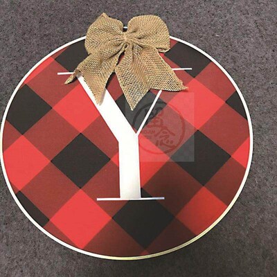 。Red and black lattice Christmas Wreath decoration products