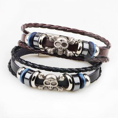 。Star Hu Ge Brlet Fashion punk alloy skull leather hand jew