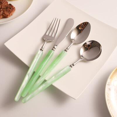 Green Glowing Acrylic Italian Style Gift Cutlery Set