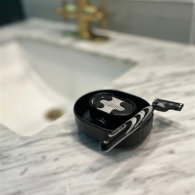 跨境新品 Razor Rinser 剃须刀冲洗器 无电池设计 剃须刀清洗器