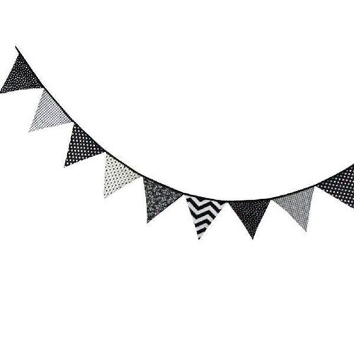 12 Flags 3.2m Black White Cotton Party Wedding Pennant