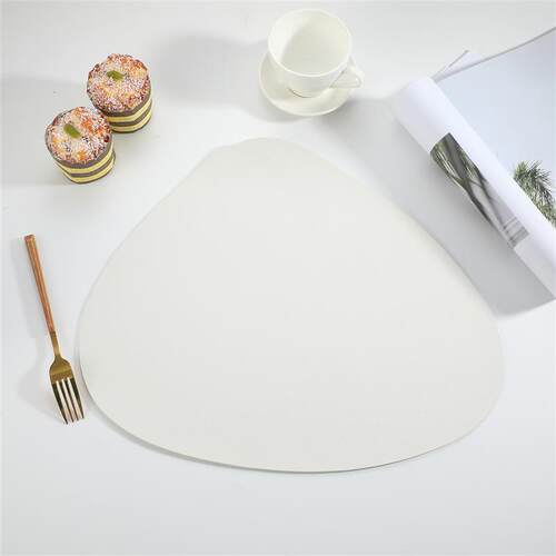 Triangle leather placemat, oil resistant waterproof bowl mat