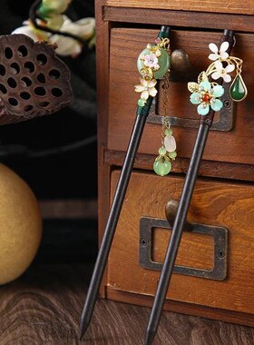 1PC Wooden Hair  Chinese Style Winding Flower Hairpin With T
