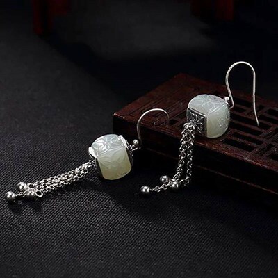 Independent design retro style inlaid Hetian white jade patt