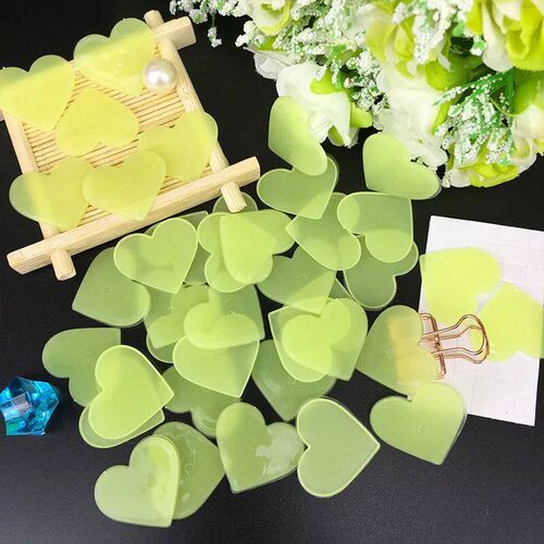 40 Pcs/pack Luminous Heart Wall ers High Quality Fluorescent