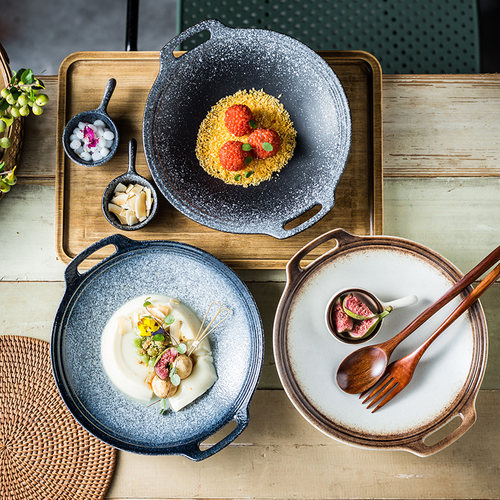 双耳创意鼓线陶瓷盘西餐盘子干锅肥牛菜盘家用炒饭拌面盘带耳防烫