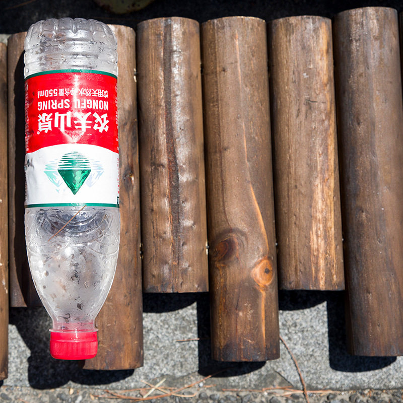 庭院户外防腐木栅栏小篱笆阳台花园花坛装饰碳化木桩圆木围栏实木