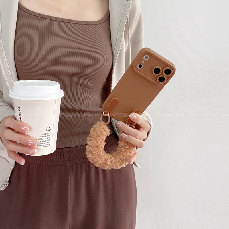 INS风格秋冬款毛绒手拎绳保护壳