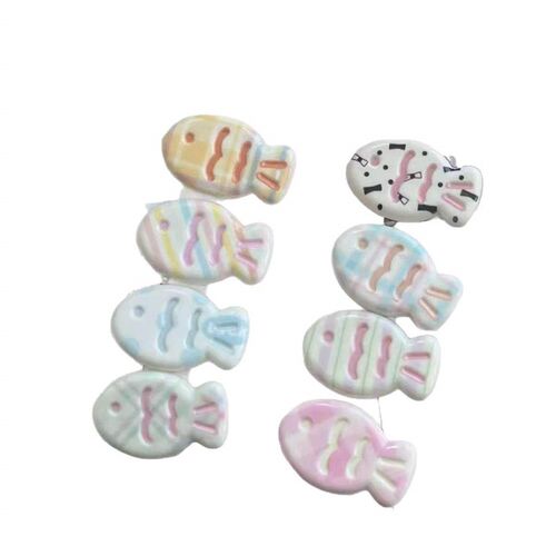 Sweet and cute fish hair clip, made of clear alloy, sparkly