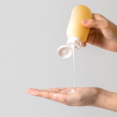 Travel Refillable Bottle Set Spray Lotion Shampoo Shower Gel