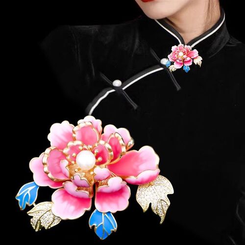 New Arrival Exquisite Peony Flower Brooch Womens Elegant Ena