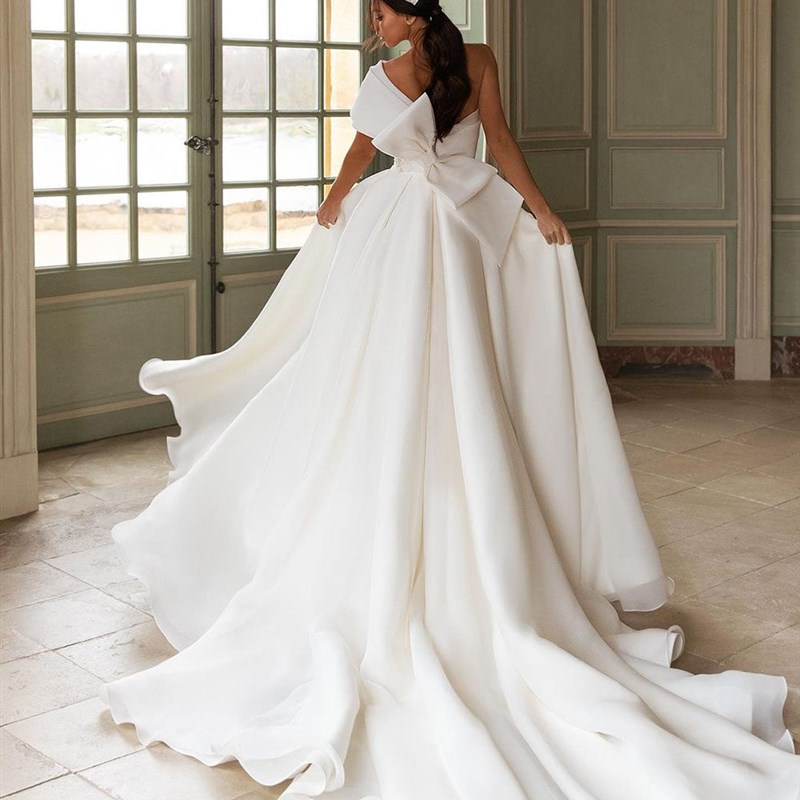 TIXLEAR Elegant Satin Wedding Dresses for Bride with One Sho图片