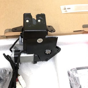 杠上电吸尾门后备箱一脚踢电动尾门 途达专用电尾门改装 22款