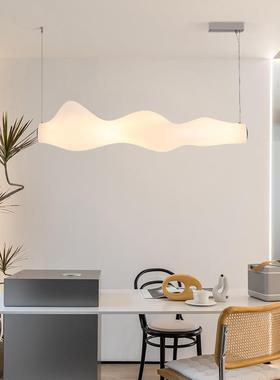 北欧设计师现代简约餐厅吊灯吧台长条展厅工作室装饰白色艺术灯具