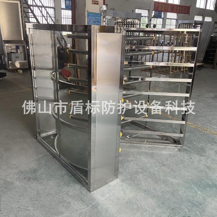 佛山工厂生产半高手动转闸不锈钢单项旋转门火车站出口单向通道门