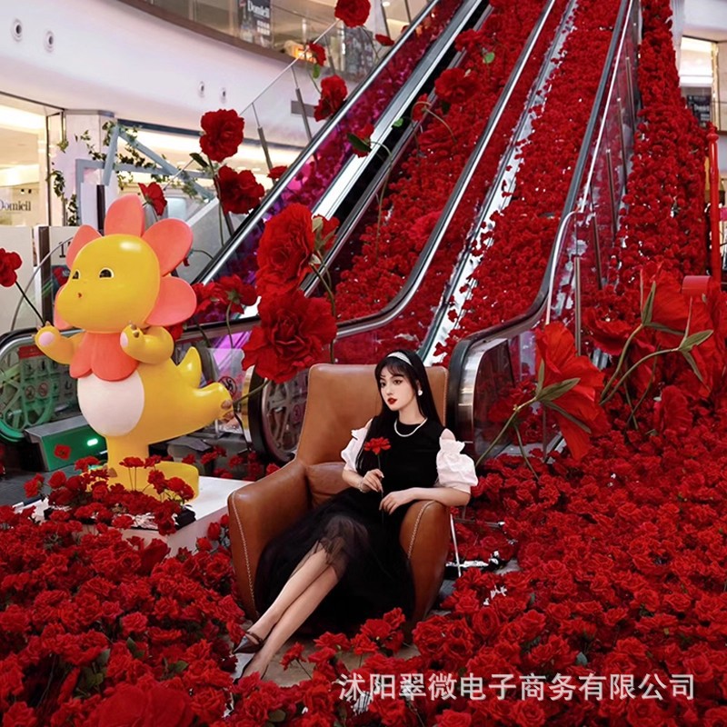 网红仿真玫瑰花墙打卡引流布置