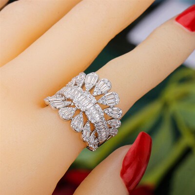 New rendy Big CZ Rings Statement Rings for Women Cubic Zirco