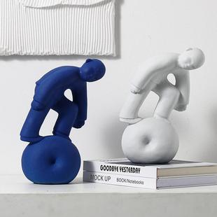 客庄白瓷蓝色人物摆件样板房别墅简约现代陶瓷陶软装饰品家居